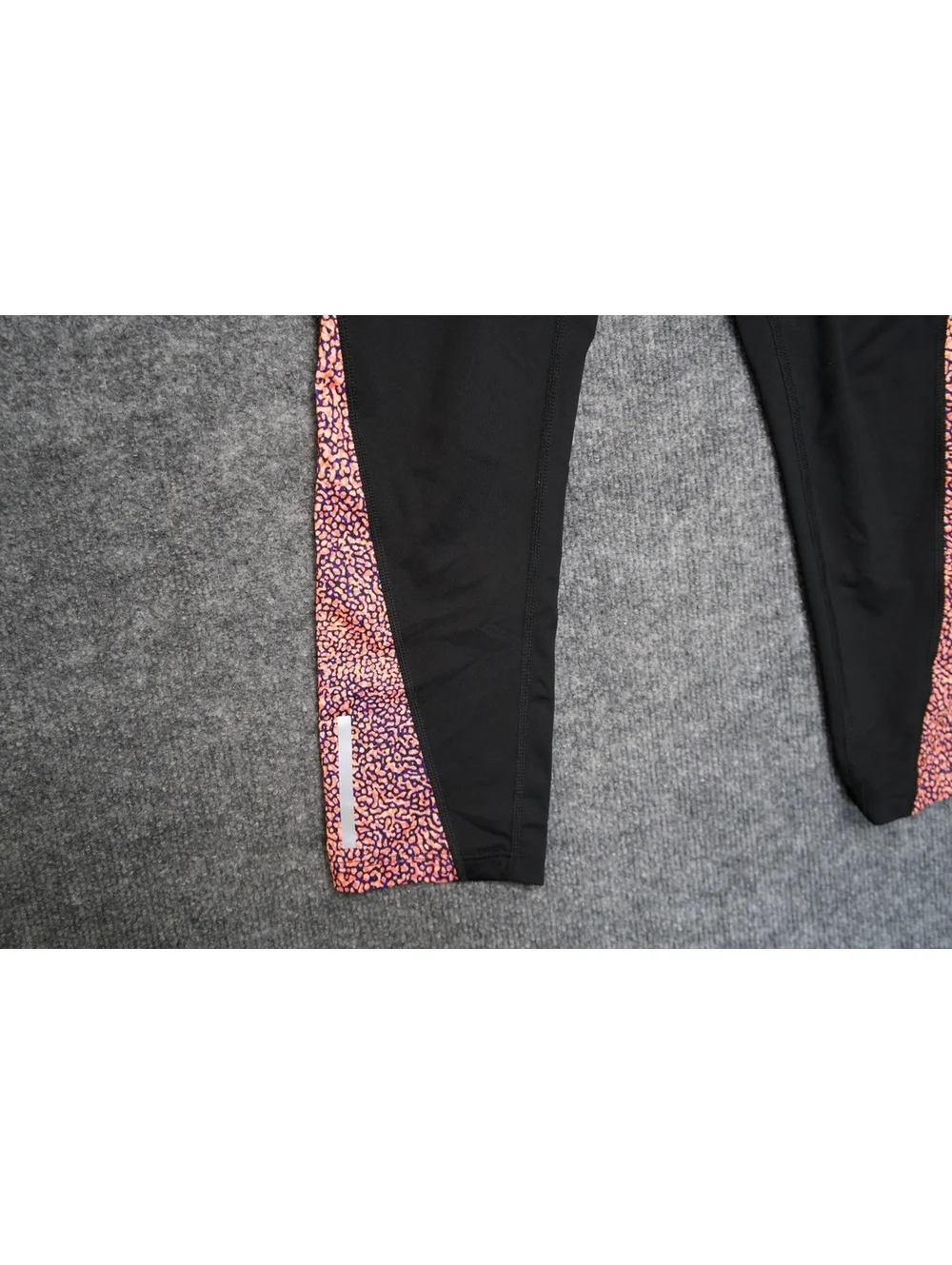Women’s Nike Capris Size- S